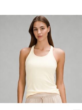 Lululemon NWOT Yellow Size 8 Hold Tight Tank